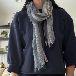 Women's Navy Crape ombré Scarf